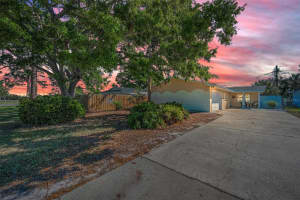 2053 Jefferson Ave, DUNEDIN