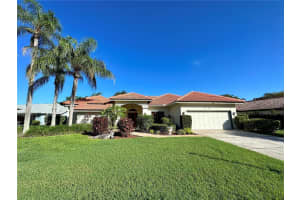 8133 Misty Oaks Blvd, SARASOTA