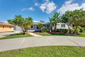 4165 13th Ln Ne, ST PETERSBURG