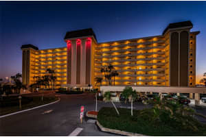 4750 Cove Cir #406, ST PETERSBURG