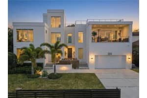 814 S Davis Blvd, TAMPA