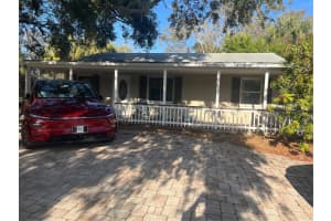 4002 S Shamrock Rd, TAMPA