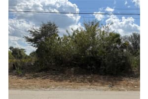 522 Columbus Blvd S, LEHIGH ACRES