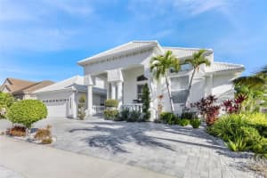 1307 Alhambra Dr, APOLLO BEACH