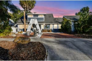 945 11th St N, ST PETERSBURG 945 11th St N, ST PETERSBURG