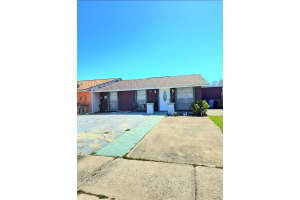 8589 Briar Grove Cir, TAMPA