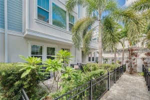 835 Burlington Ave N, ST PETERSBURG