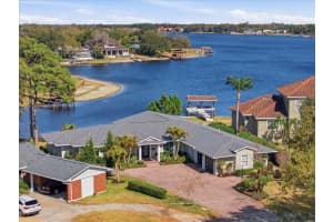 10705 Carrollwood Dr, TAMPA