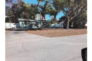 327 Barbara Cir, BELLEAIR 327 Barbara Cir, BELLEAIR