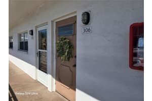 5603 80th St N #306, ST PETERSBURG