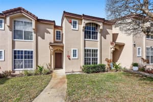 3176 Tamarind Cir #19, KISSIMMEE
