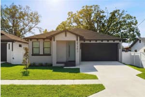 2714 W 1/2 Tampa Bay Blvd, TAMPA