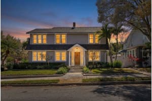 800 18th Ave N, ST PETERSBURG