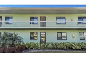 122 Caryl Way #122, OLDSMAR
