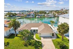 441 Palm Island Ne, CLEARWATER