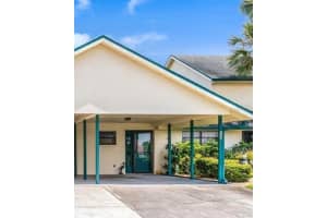 646 Yardarm Dr #23, APOLLO BEACH