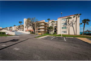 5541 Puerta Del Sol Blvd S #414, ST PETERSBURG