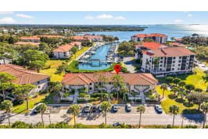 1805 Mariner Dr #52, TARPON SPRINGS