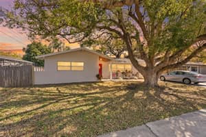 1801 S Lake Ave, CLEARWATER