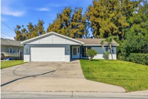 11696 Currie Ln, LARGO