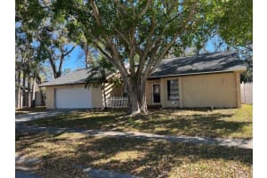 200 Arbor Dr W, PALM HARBOR