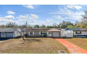 5744 58th Ave N, ST PETERSBURG