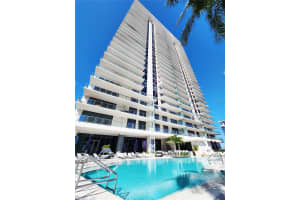 275 1st Ave S #2307, ST PETERSBURG