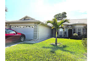 2547 Estancia Blvd, CLEARWATER