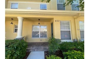 253 Castlekeeper Pl, VALRICO