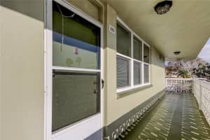 4890 Bay St Ne #231, ST PETERSBURG