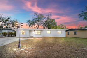 215 36th St Se, LARGO