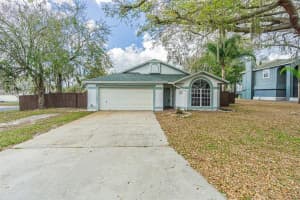 301 Sugar Creek Dr, PLANT CITY