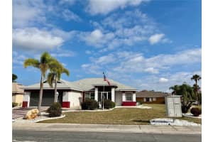 301 Caloosa Palms Ct, SUN CITY CENTER