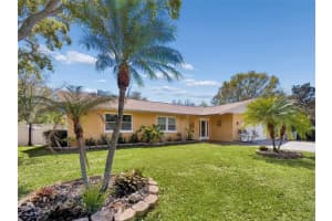 1807 Oak Forest Dr S, CLEARWATER