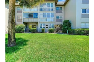 4500 37th St S #8, ST PETERSBURG