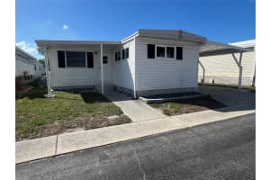 66 Thatch Palm St W, LARGO