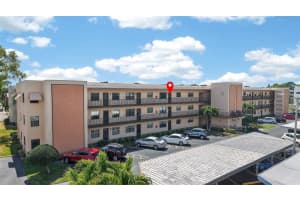 5971 Terrace Park Dr N #308, ST PETERSBURG