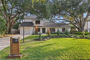 4504 W Lamb (a) Ave, TAMPA