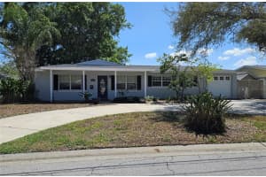 1414 85th Ave N, ST PETERSBURG