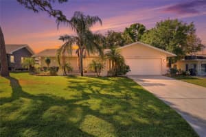 3370 Harbor Lake Dr, LARGO