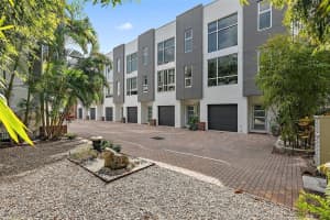 325 5th Ave S #10, ST PETERSBURG 325 5th Ave S #10, ST PETERSBURG