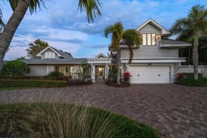 109 Driftwood Ln, LARGO