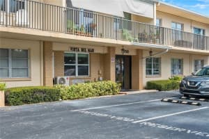 3753 46th Ave S #6, ST PETERSBURG