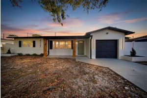 4327 59 St N, ST PETERSBURG