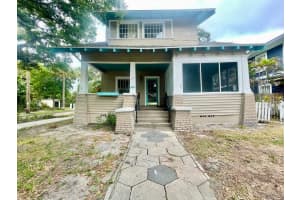 557 6th Ave N, ST PETERSBURG