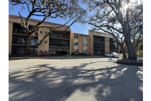 4411 Shady Terrace Ln #111, TAMPA