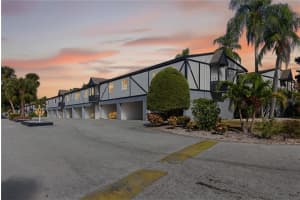 1146 King Arthur Ct #110, DUNEDIN