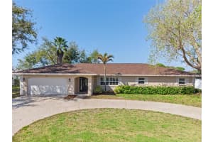 7918 Cypress Lake Dr, SARASOTA