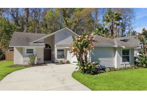 812 Crestridge Dr, TARPON SPRINGS