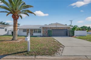 13690 87th Pl N, SEMINOLE 13690 87th Pl N, SEMINOLE